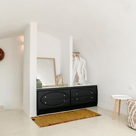 Akrotírion White Curves Santorini Bed & Breakfast エクステリア 写真