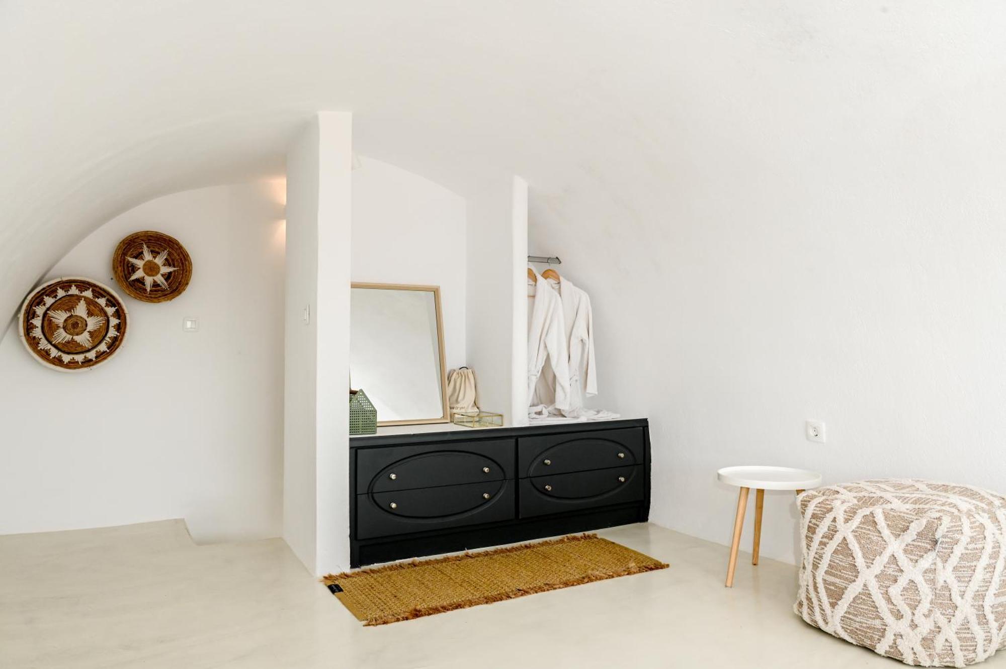 Akrotírion White Curves Santorini Bed & Breakfast エクステリア 写真