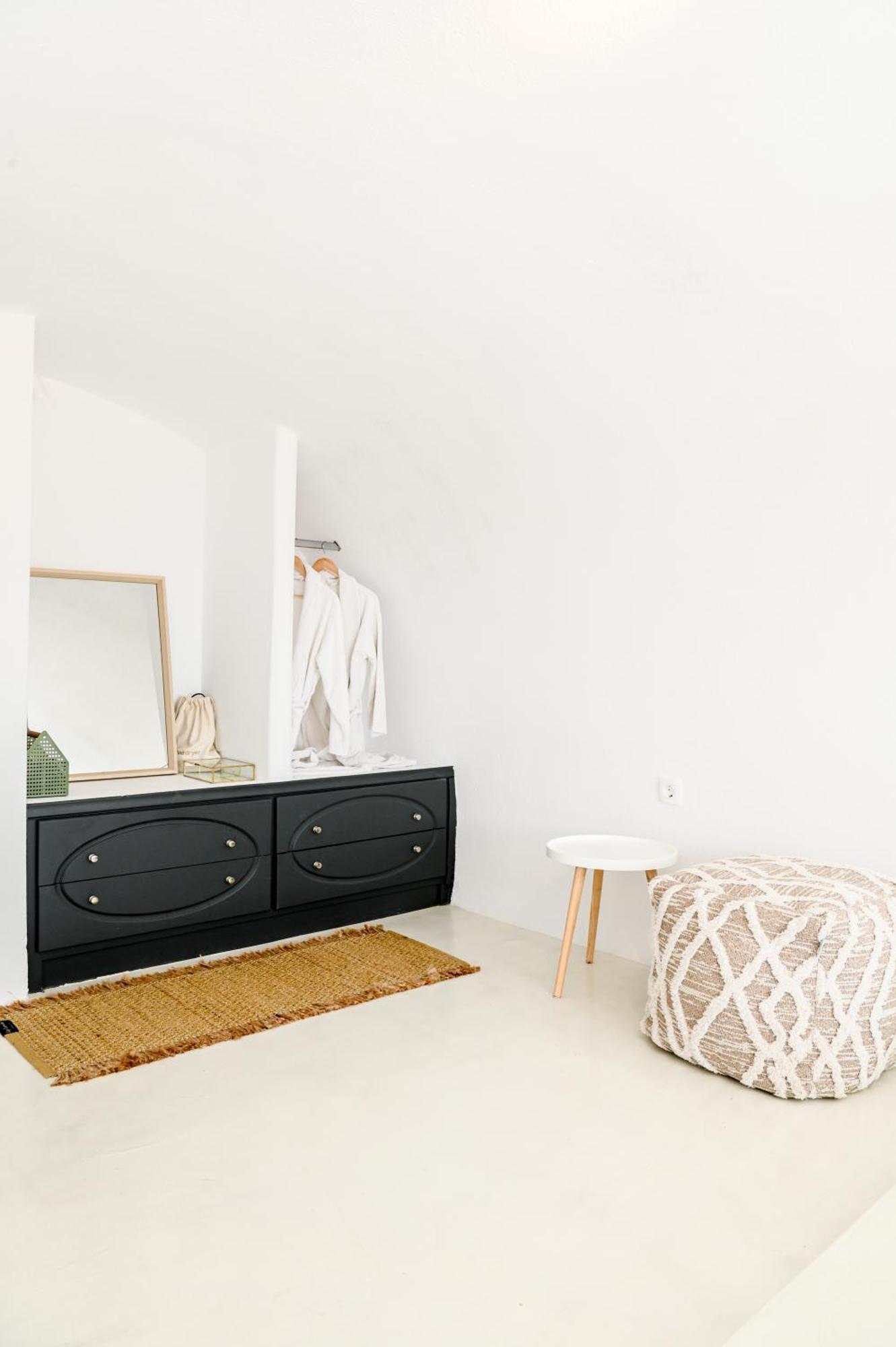 Akrotírion White Curves Santorini Bed & Breakfast エクステリア 写真